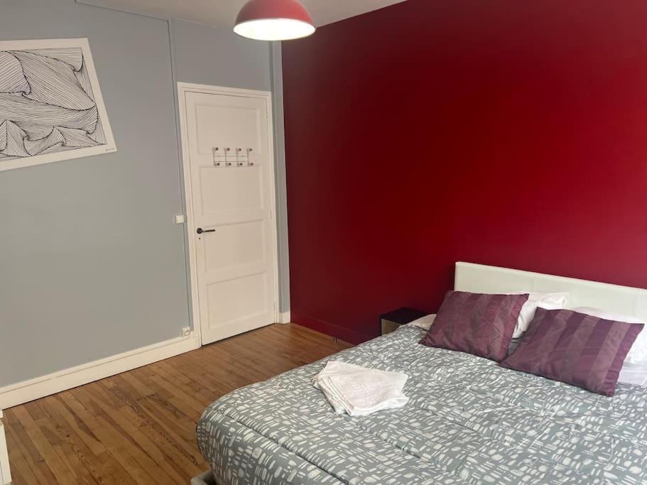 Appartement Proche Des Facs Lebon Clermont-Ferrand Exteriör bild